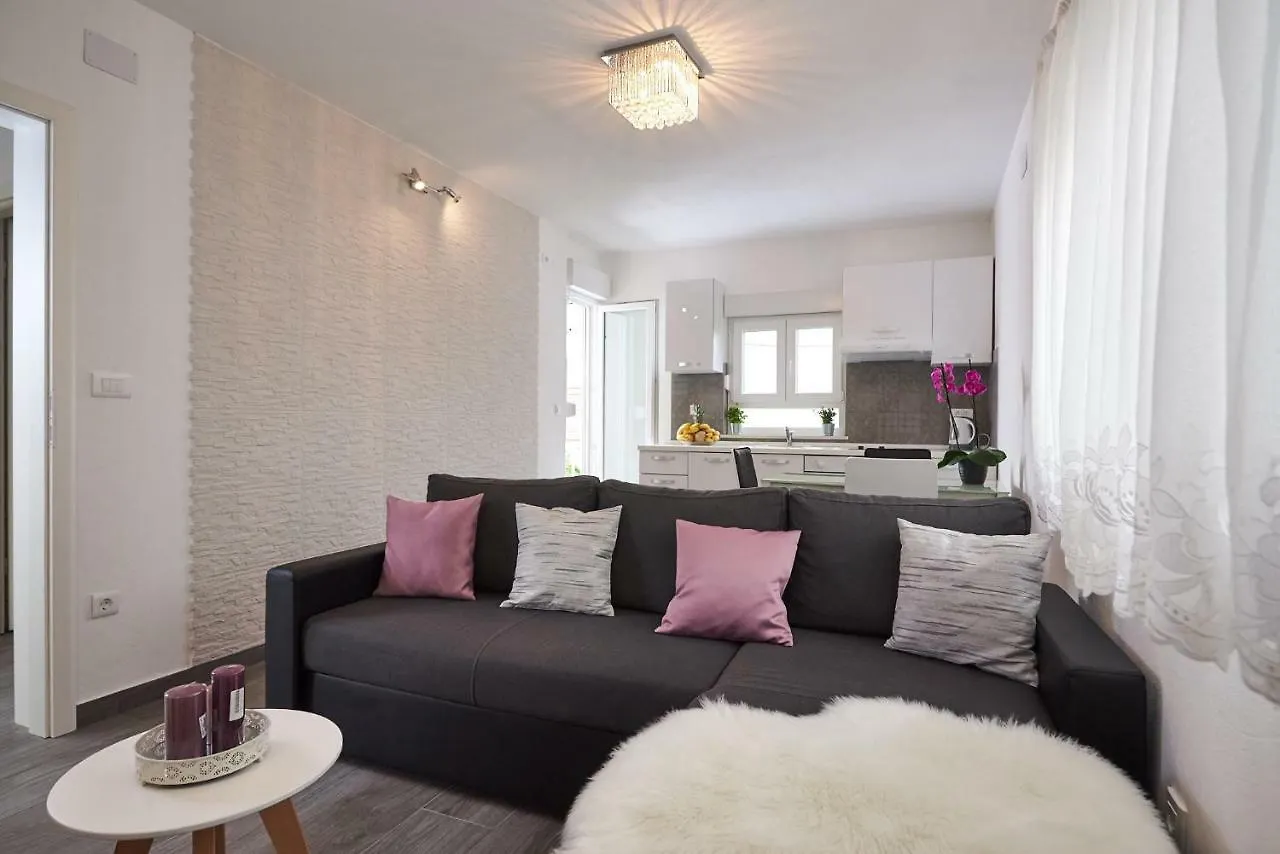 Apartment Epetij 2 Split